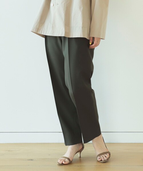 BEAMS LIGHTS（ビームスライツ）の「BEAMS LIGHTS / トロピカルウール 2プリーツ スラックス（スラックス・メンズ・グレー/オリーブ・0/2/3/4）」の3枚目の写真