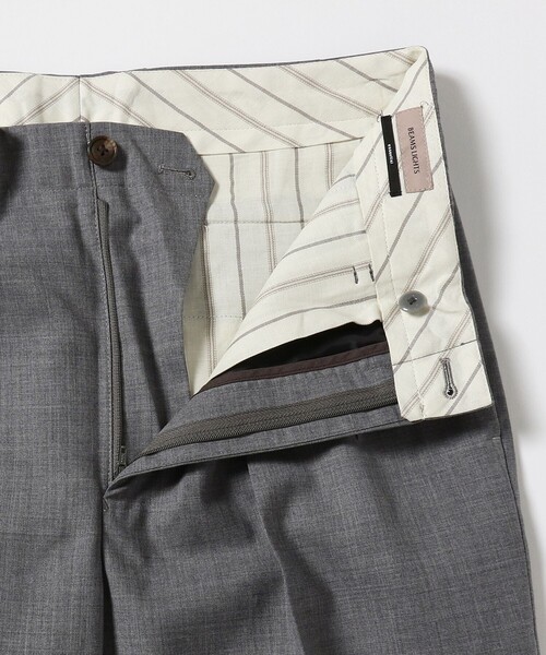 BEAMS LIGHTS（ビームスライツ）の「BEAMS LIGHTS / トロピカルウール 2プリーツ スラックス（スラックス・メンズ・グレー/オリーブ・0/2/3/4）」の16枚目の写真