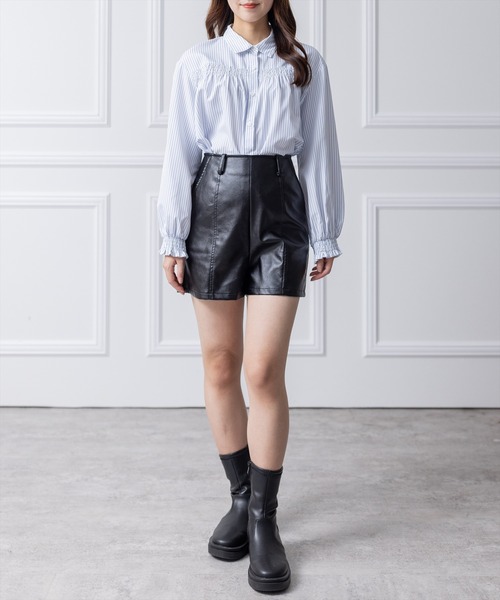 clear（クリア）の「胸元シャーリング長袖ブラウス（シャツ/ブラウス・レディース・ブルー系その他/ホワイト系その他/オフホワイト・F）」の20枚目の写真