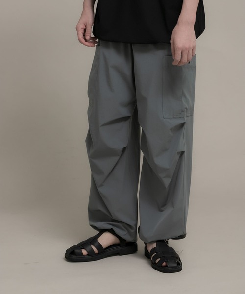 Uiscel（ユイセル）の「『ユニセックス』Uiscel　4WAYストレッチカーゴパンツ（カーゴパンツ・メンズ・ブラック/カーキ・MEDIUM/LARGE）」の19枚目の写真