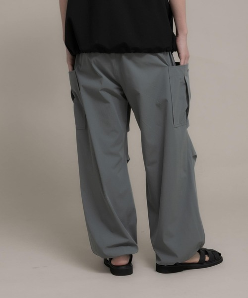 Uiscel（ユイセル）の「『ユニセックス』Uiscel　4WAYストレッチカーゴパンツ（カーゴパンツ・メンズ・ブラック/カーキ・MEDIUM/LARGE）」の20枚目の写真