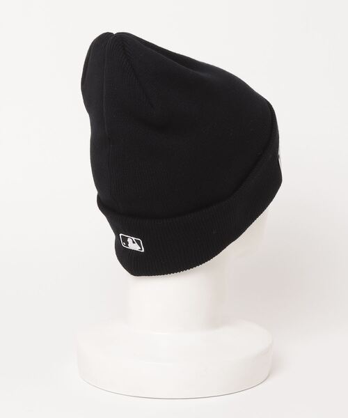 NEW ERA（ニューエラ）の「NEW ERA/ニューエラ ビーニー ダブルC.BASIC CUFF ニューヨーク・ヤンキース 13682154（ニットキャップ/ビーニー・メンズ・ブラック・FREE）」の2枚目の写真