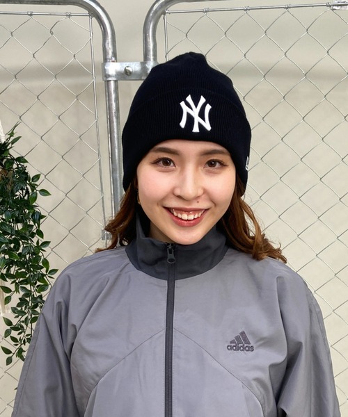 NEW ERA（ニューエラ）の「NEW ERA/ニューエラ ビーニー ダブルC.BASIC CUFF ニューヨーク・ヤンキース 13682154（ニットキャップ/ビーニー・メンズ・ブラック・FREE）」の7枚目の写真