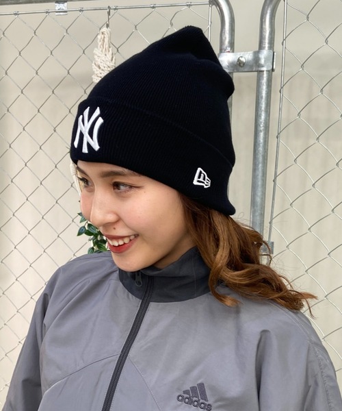 NEW ERA（ニューエラ）の「NEW ERA/ニューエラ ビーニー ダブルC.BASIC CUFF ニューヨーク・ヤンキース 13682154（ニットキャップ/ビーニー・メンズ・ブラック・FREE）」の11枚目の写真