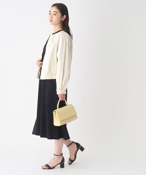 OPAQUE.CLIP（オペークドットクリップ）の「◆ノーカラーブルゾン【撥水加工/洗濯機洗い可】（ブルゾン・レディース・オフホワイト/ブラック/ベージュ・38/40）」の19枚目の写真