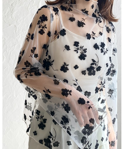 蝶々です。新品、アルベロベロのカラフル花柄長袖ハイネックチュニック sawa-8149_00.jpg?basethum=225