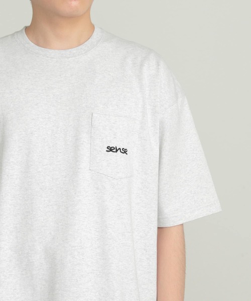 SENSE OF PLACE by URBAN RESEARCH(センスオブプレイスバイアーバンリサーチ)の「『ユニセックス』シシュウヘビーウエイトポケットTシャツ(5分袖)(Tシャツ/カットソー・メンズ・オートミール/グリーン/ホワイト/レッド/ネイビー・MEDIUM/LARGE)」の3枚目の写真
