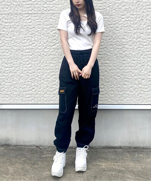 cs T&P(シーエスティーアンドピー)の「厚底 ボリュームスニーカー 【軽量】(スニーカー・レディース・ホワイト/ブラック・S/M/LL/L)」の14枚目の写真