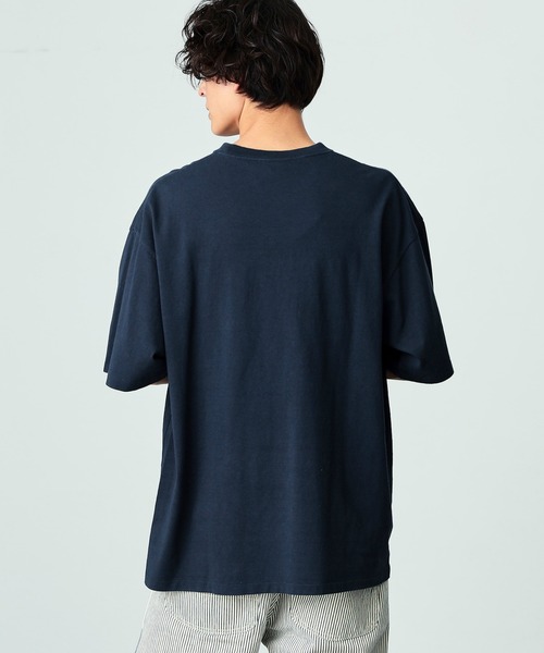 Lee(リー)の「Lee/リー オーバルロゴ半袖Tシャツ(Tシャツ/カットソー・メンズ・グリーン/ネイビー/ベージュ/チャコール・LARGE/MEDIUM/X-LARGE/SMALL)」の5枚目の写真
