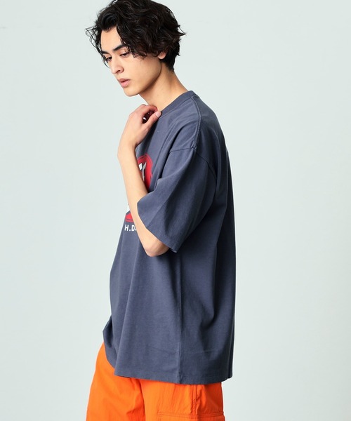 Lee(リー)の「Lee/リー オーバルロゴ半袖Tシャツ(Tシャツ/カットソー・メンズ・グリーン/ネイビー/ベージュ/チャコール・LARGE/MEDIUM/X-LARGE/SMALL)」の15枚目の写真