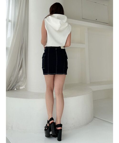 GYDA（ジェイダ）の「GGノースリーブパーカー（パーカー・レディース・グレー/ブラック/オフホワイト・FREE）」の8枚目の写真