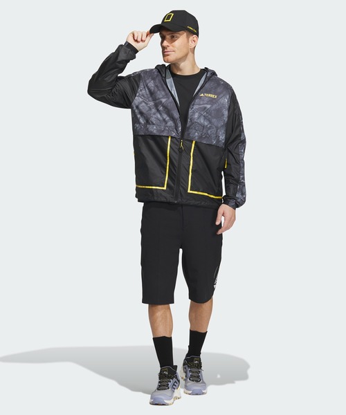 adidas（アディダス）の「ナショナル ジオグラフィック WIND
