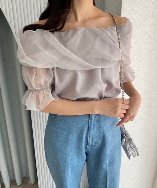 one after another NICE CLAUP(ワンアフターアナザーナイスクラップ)の「オーガンオフショルブラウス(シャツ/ブラウス・レディース・ライトグレー/ホワイト系その他/アイボリー/ホワイト系/ライトピンク・FREE)」の19枚目の写真