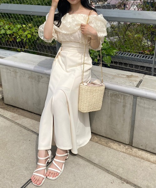 one after another NICE CLAUP(ワンアフターアナザーナイスクラップ)の「オーガンオフショルブラウス(シャツ/ブラウス・レディース・ライトグレー/ホワイト系その他/アイボリー/ホワイト系/ライトピンク・FREE)」の7枚目の写真