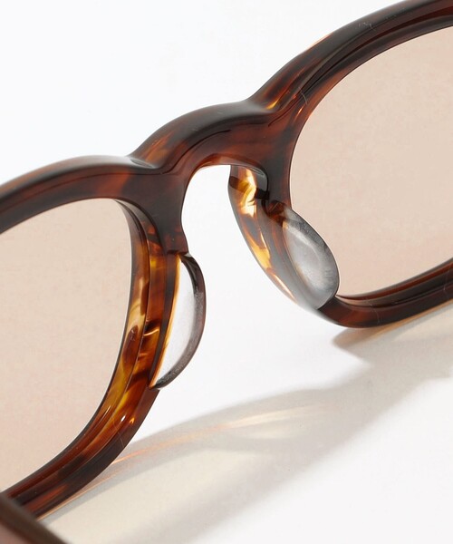 EYEVAN（アイヴァン）の「EYEVAN ENVOY サングラス（サングラス・レディース・キャメル/ブラック・FREE）」の6枚目の写真