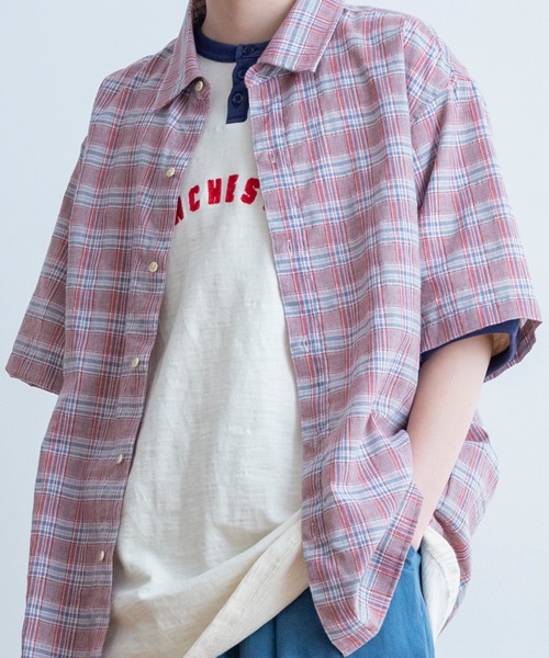 Universal Style Wear(ユニバーサルスタイルウェア)の「Universal Style Wear ラギッド シャツ(シャツ/ブラウス・メンズ・サックスブルー系/レッド系/グリーン系/ホワイト×ホワイト・X-LARGE/LARGE/MEDIUM)」の6枚目の写真