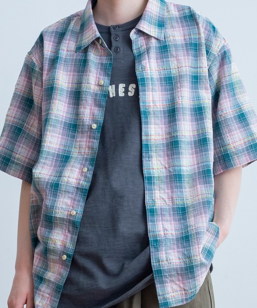 Universal Style Wear(ユニバーサルスタイルウェア)の「Universal Style Wear ラギッド シャツ(シャツ/ブラウス・メンズ・サックスブルー系/レッド系/グリーン系/ホワイト×ホワイト・X-LARGE/LARGE/MEDIUM)」の10枚目の写真