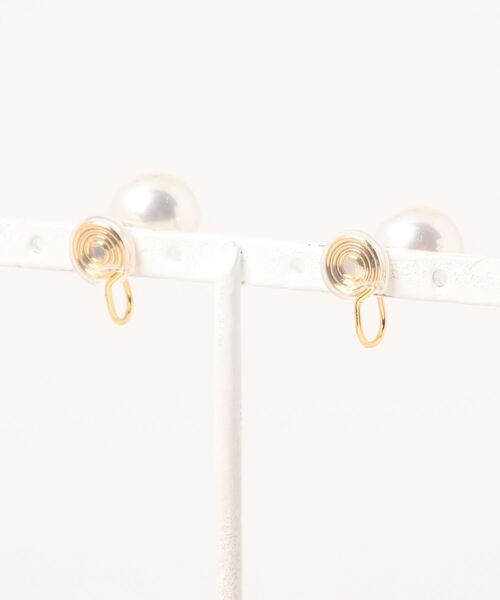 florist(フローリスト)の「5サイズパールイヤリング(8mm/10mm/12mm/14mm/16mm)(イヤリング・レディース・ピンク系1/ピンク系2/ピンク系3/ホワイト系1/ホワイト系2/ホワイト系3・FREE)」の14枚目の写真