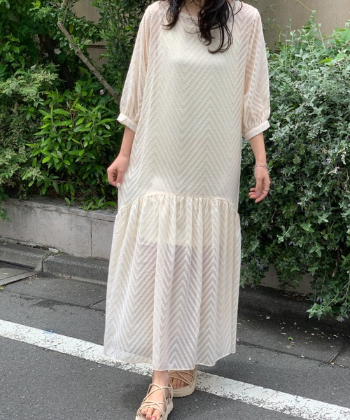 mi via loca(ミヴィアロカ)の「トライバル柄シアーティアードワンピース(インナー付き)(ワンピース・レディース・ブラック/グレー/オフホワイト・FREE)」の21枚目の写真