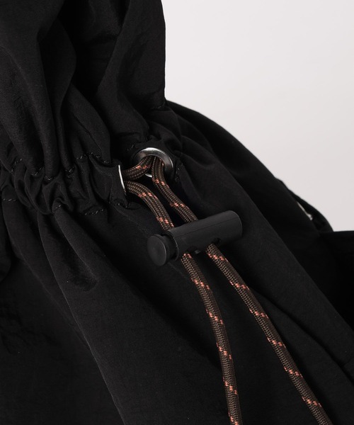 PBLIM(ページボーイリム)の「PBLIM/シャーリングトート(トートバッグ・レディース・ブラック/ブルー・FREE)」の21枚目の写真