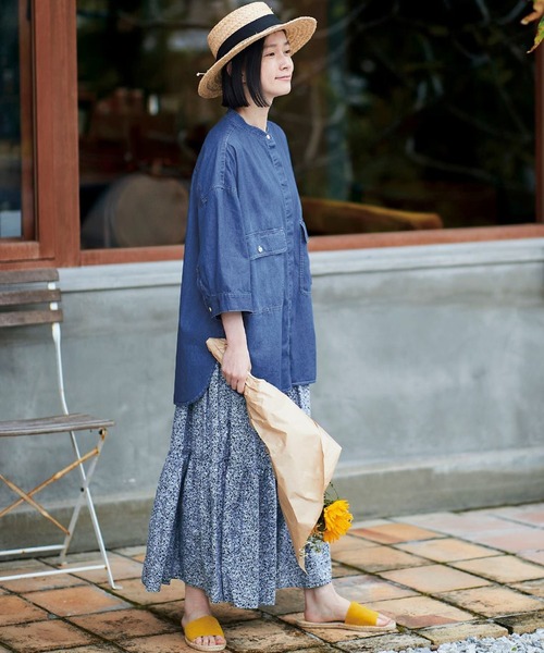 Sunny clouds(サニークラウズ)の「サニークラウズ ワークなデニムシャツ〈レディース〉(シャツ/ブラウス・レディース・インディゴブルー・MEDIUM/LARGE/X-LARGE/XX-LARGE/NM)」の5枚目の写真