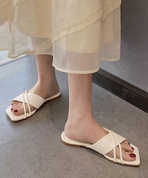 SHUSHU（シュシュ）の「フラットサンダル（サンダル）」