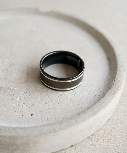 STYLE NUMBER（スタイルナンバー）の「【 STYLE NUMBER / スタイルナンバー 】 メンズ ステンレス リング（リング・メンズ・シルバー/ブラック系その他3/ブラック系その他2/ブラック系その他/シルバー系その他/シルバー系その他2/ブラック/シルバー系その他3・FREE/#17/#19/#14/#20/#13/#16/#23）」の3枚目の写真