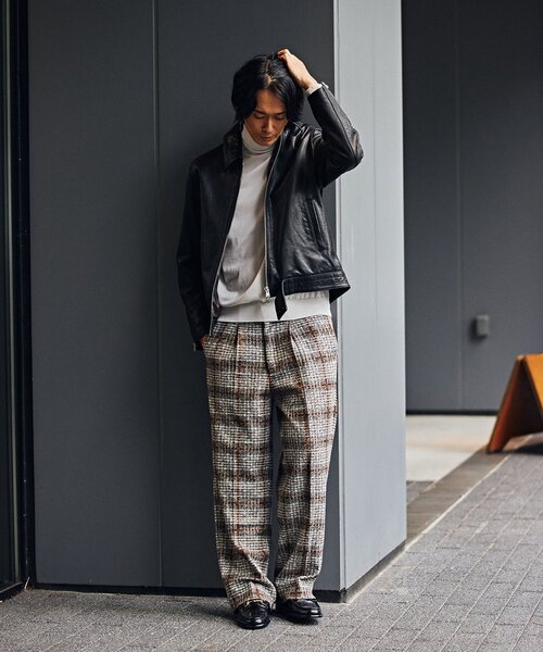 EDIFICE（エディフィス）の「14ゲージ ウール タートルネックニット（ニット/セーター・メンズ・ホワイト/ブラック/ブラウン/ブルー系その他・SMALL/MEDIUM/LARGE）」の8枚目の写真