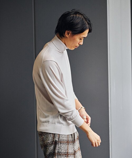 EDIFICE（エディフィス）の「14ゲージ ウール タートルネックニット（ニット/セーター・メンズ・ホワイト/ブラック/ブラウン/ブルー系その他・SMALL/MEDIUM/LARGE）」の20枚目の写真