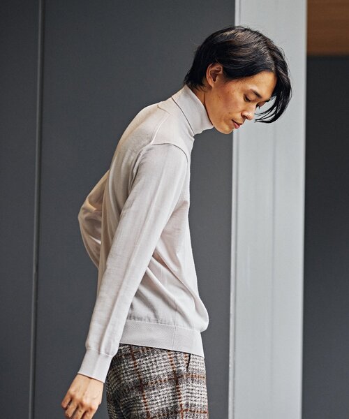 EDIFICE（エディフィス）の「14ゲージ ウール タートルネックニット（ニット/セーター・メンズ・ホワイト/ブラック/ブラウン/ブルー系その他・SMALL/MEDIUM/LARGE）」の21枚目の写真