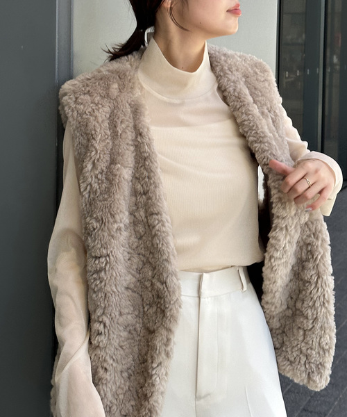 Noble（ノーブル）の「《追加》シアースキニーハイネックTOPS 6（Tシャツ/カットソー・レディース・サックスブルー/ホワイト/ブラック/ベージュ・FREE）」の15枚目の写真