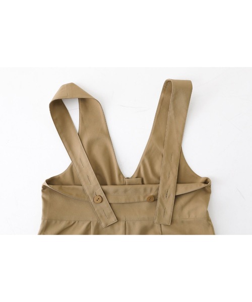 osharewalker（オシャレウォーカー）の「【廃盤】『フロントファスナーサロペット』（サロペット/オーバーオール・レディース・ベージュ/ブラック・1/2）」の4枚目の写真