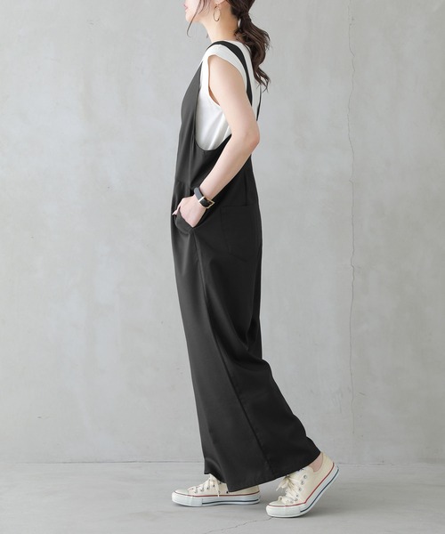 osharewalker（オシャレウォーカー）の「【廃盤】『フロントファスナーサロペット』（サロペット/オーバーオール・レディース・ベージュ/ブラック・1/2）」の3枚目の写真