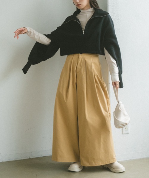 VANNIE U(ヴァニーユー)の「インスリットハーフジップスウェット(スウェット・レディース・ブラック/アイボリー・FREE)」の8枚目の写真