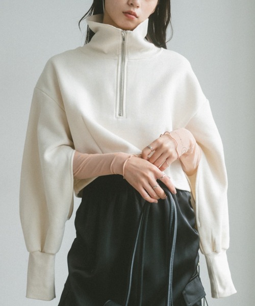 VANNIE U(ヴァニーユー)の「インスリットハーフジップスウェット(スウェット・レディース・ブラック/アイボリー・FREE)」の18枚目の写真