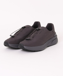DESCENTE(fTg)́sDESCENTEtWayser RE 2.1(Xj[J[)