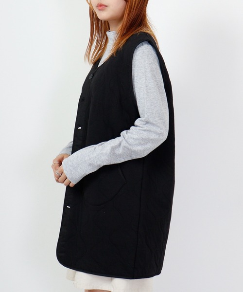 Arinomama（アリノママ）の「Arinomama 綿キルティングロングベスト（ベスト・レディース・カーキ/ナチュラル/ブラック・F）」の5枚目の写真