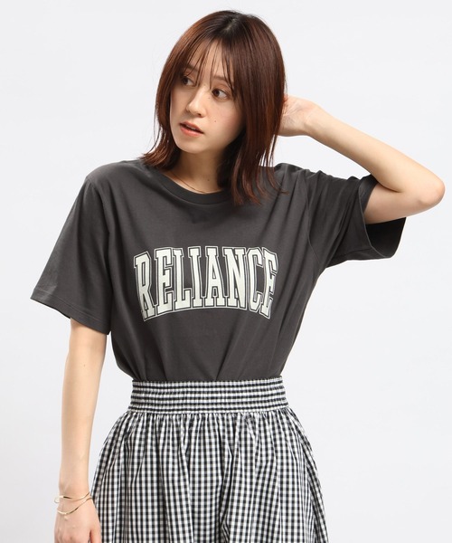 GLOBAL WORK Smile Seed Store（グローバルワーク スマイルシードストア）の「コットンシンプルプリントTシャツ半袖/175873（Tシャツ/カットソー・レディース・チャコールグレー/ホワイト/ホワイト系その他2/ホワイト系その他3/ホワイト系その他5/ホワイト系その他4・SMALL/MEDIUM/LARGE/X-LARGE）」の6枚目の写真