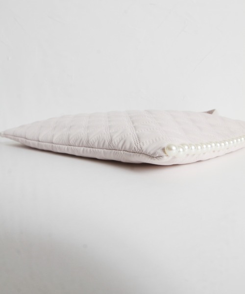 tocco closet（トッコ　クローゼット）の「サイドパール付きキルティングサブバッグ（ハンドバッグ・レディース・ベージュ/ブラック/ピンク/ネイビー・FREE）」の22枚目の写真