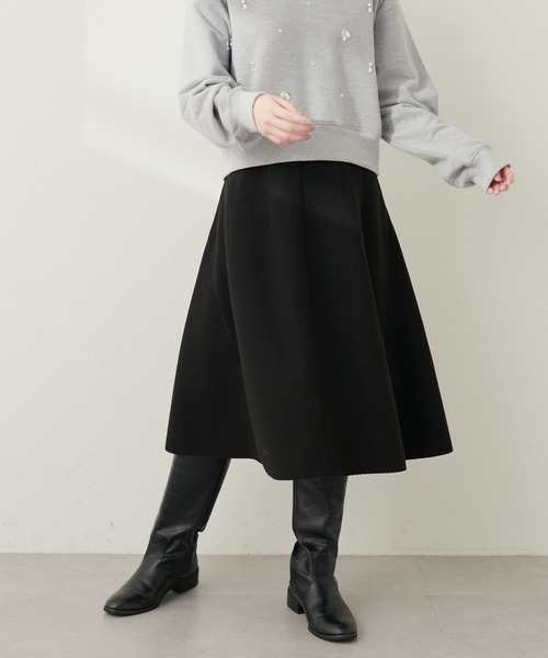 natural couture（ナチュラルクチュール）の「サイドフレアフェイクウールスカート（スカート・レディース・ブラック/サックスブルー/アイボリー/モカ・FREE）」の16枚目の写真