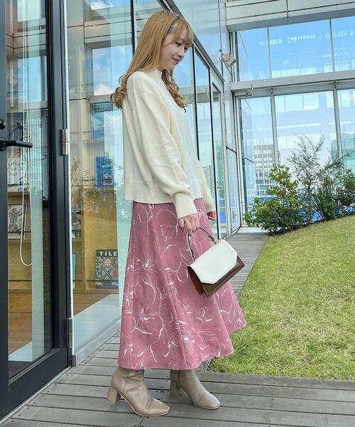 couture brooch（クチュールブローチ）の「◆【程よいゆとりのこなれ感】ウール混ハイネックニット（ニット/セーター・レディース・ライトパープル/グリーン/アイボリー/チャコールグレー・42/34/38）」の14枚目の写真