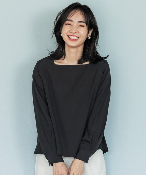 coca(coca)(コカ)の「裏起毛バックパールブラウス(シャツ/ブラウス・レディース・ブラック/ブルー・M/L)」の1枚目の写真