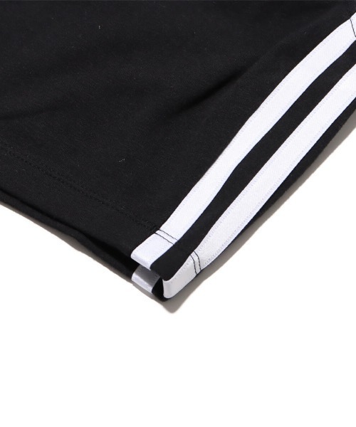 adidas（アディダス）の「adidas 3 S CROP TOP / アディカラー スリーストライプス クロップトップ（キャミソール・レディース・ブラック・L/S/M）」の5枚目の写真