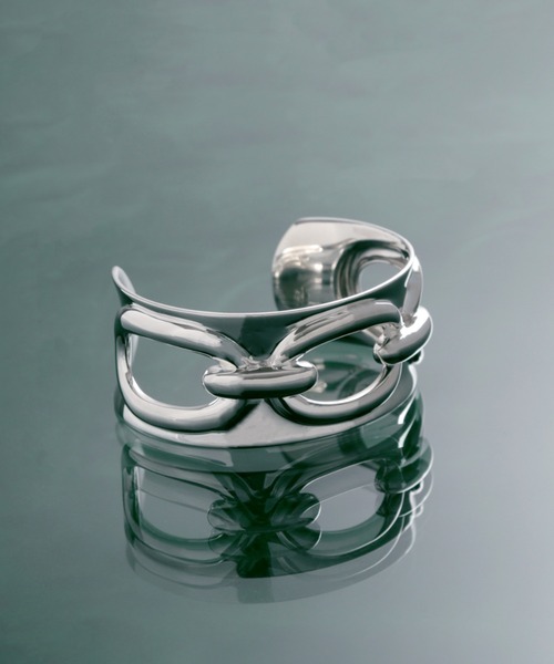 YArKA（ヤーカ）の「【YArKA/ヤーカ】[egoistic series] 3-dimensional emboss big chain bangle [percroo3] / 浮出チェーンビッグバングル（バングル/リストバンド・レディース・シルバー・FREE）」の2枚目の写真