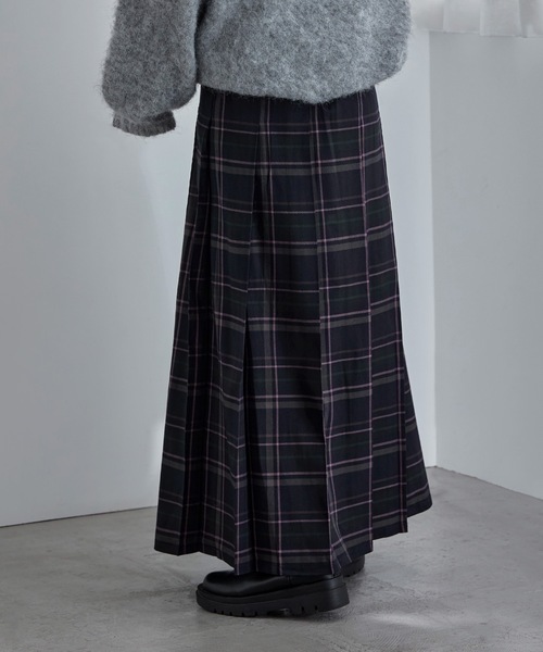 etoll.（エトル）の「チェック柄タックプリーツロングスカート（スカート・レディース・ネイビー/グリーン・M）」の15枚目の写真