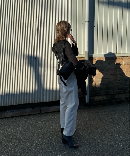 y/m by misato（イムバイミサト）の「シアージャガードフレアトップス（Tシャツ/カットソー・レディース・ブラック/ホワイト・FREE）」の11枚目の写真