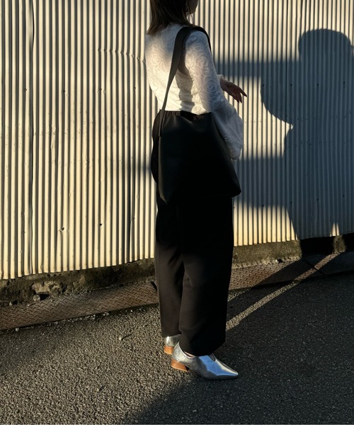 y/m by misato（イムバイミサト）の「シアージャガードフレアトップス（Tシャツ/カットソー・レディース・ブラック/ホワイト・FREE）」の5枚目の写真