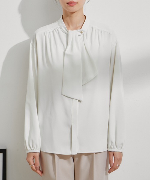 VIS（ビス）の「フロントフリルボウタイブラウス（シャツ/ブラウス・レディース・サックスブルー/オフホワイト/ネイビー・FREE）」の16枚目の写真