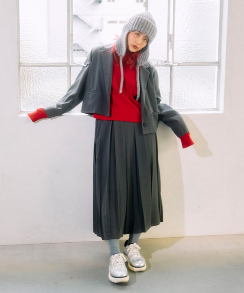 PUNYUS（プニュズ）の「ボックスプリーツロングスカート（スカート・レディース・グレー/ブラック・1/2/3/4）」の5枚目の写真