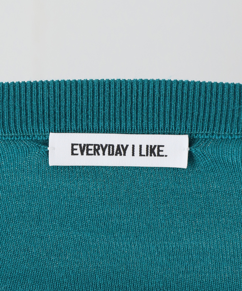 EVERYDAY I LIKE.(エヴリディアイライク)の「スムースクルーネックプルオーバー(ニット/セーター・レディース・グレー/ホワイト/スカイブルー・FREE)」の17枚目の写真